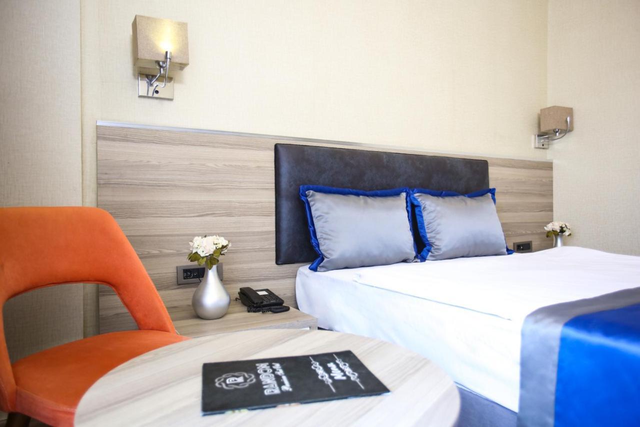 Random Suit Otel Istanbul Exterior photo